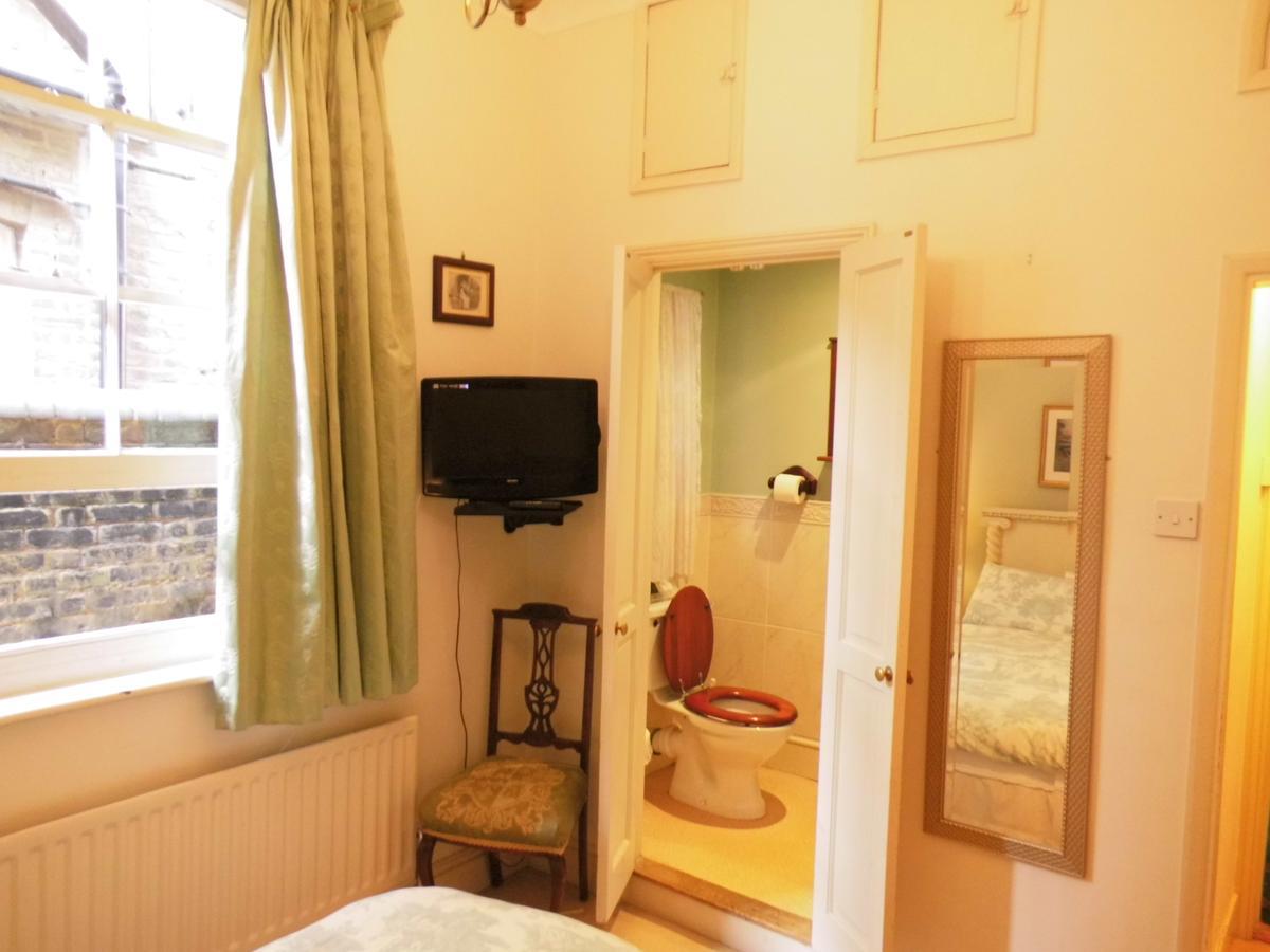Greystones Bed And Breakfast Rochester (Kent) Exterior photo