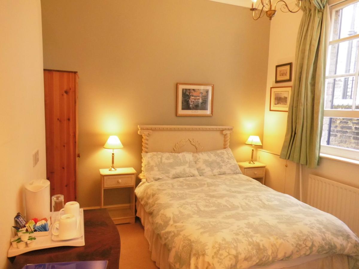 Greystones Bed And Breakfast Rochester (Kent) Exterior photo